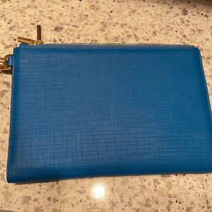 Dagne dover clutch!